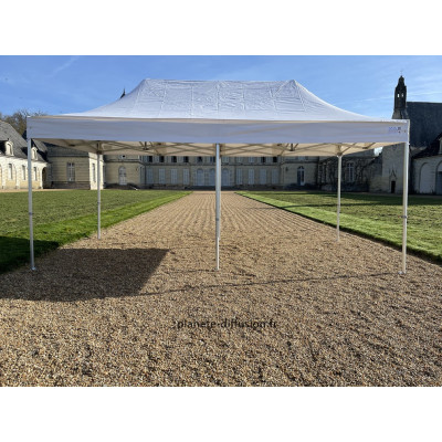 Matériau épais et durable pour une protection optimale.