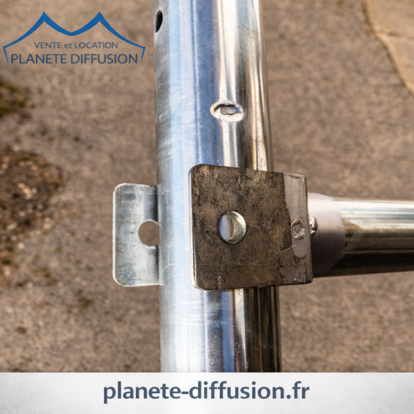 Perche de montage pour structure de tente