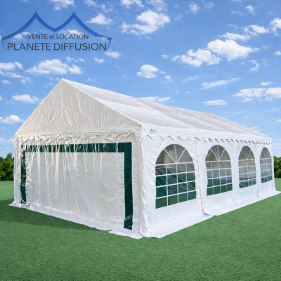 Tente de réception 5x8 m en acier galvanisé 38/42 mm – structure robuste et finition professionnelle.