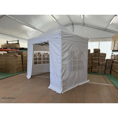 Barnum pliant blanc – configuration fermée
